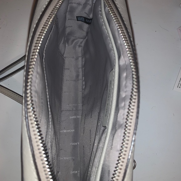 Michael Kors jet set crossbody - Picture 4 of 5